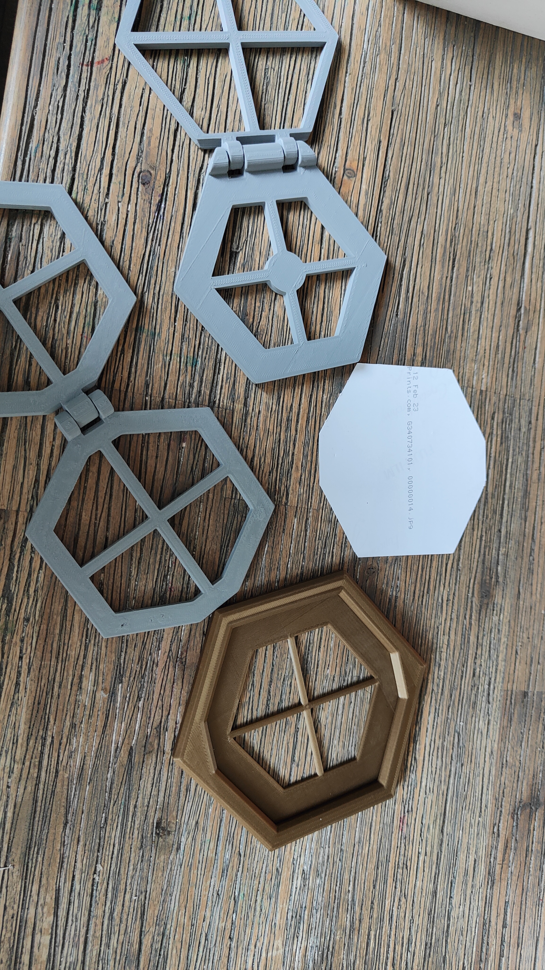 Photohex - magnetic photo frames