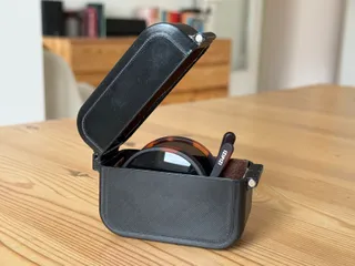 Izipizi sunglasses case