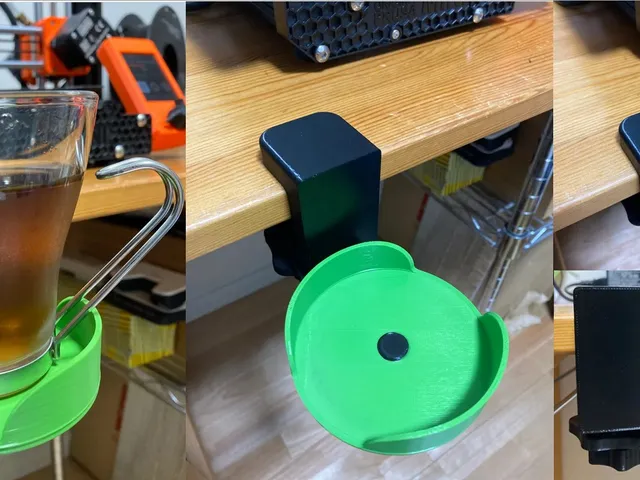 Folding cup holder