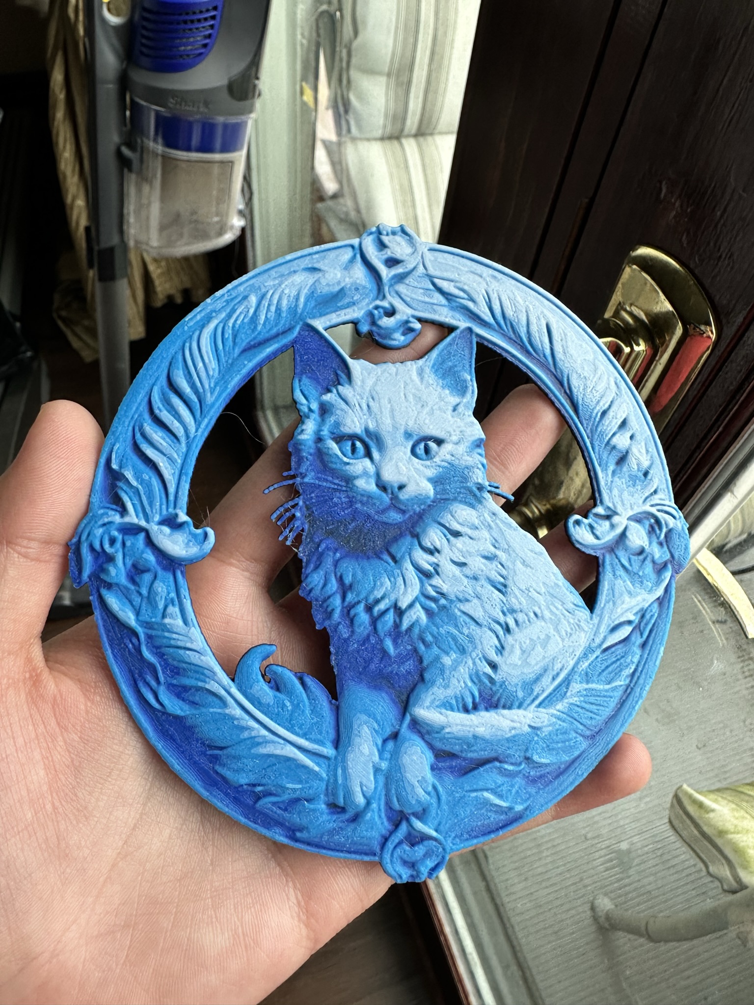 Cat Relief Cameo (Filament Painting)