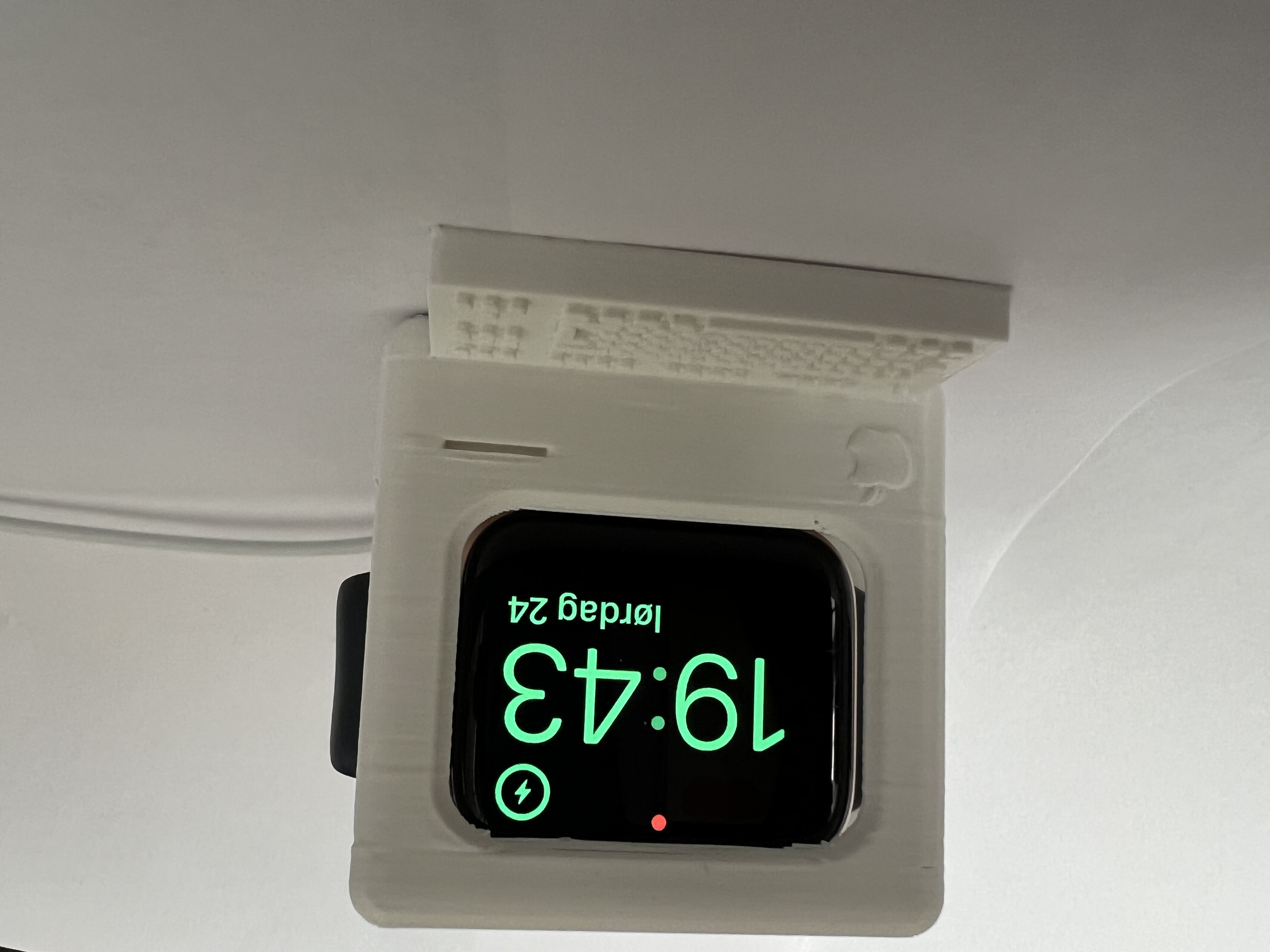 --->>>"Macwatch"<<<--- Apple watch stand/charger