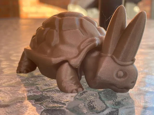 Flexi Turtle Pope. Very smol, much cute. PiP