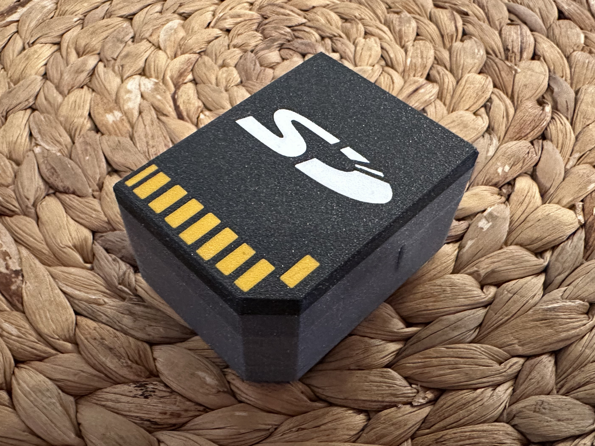 SD Card SD Card Case (no MMU required)