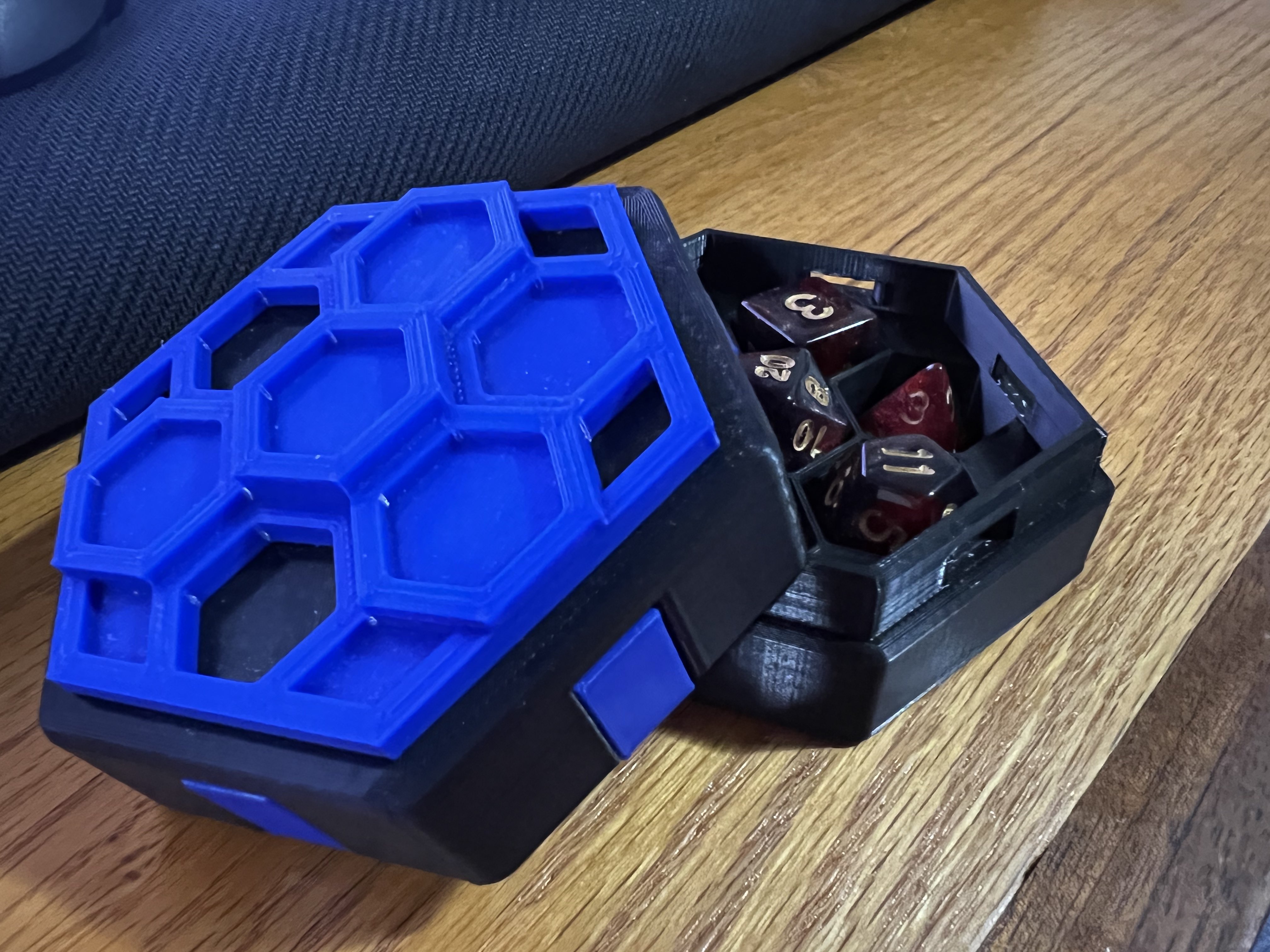 Twist Lock Trick Box Dice Holder by Scruffy's Download free