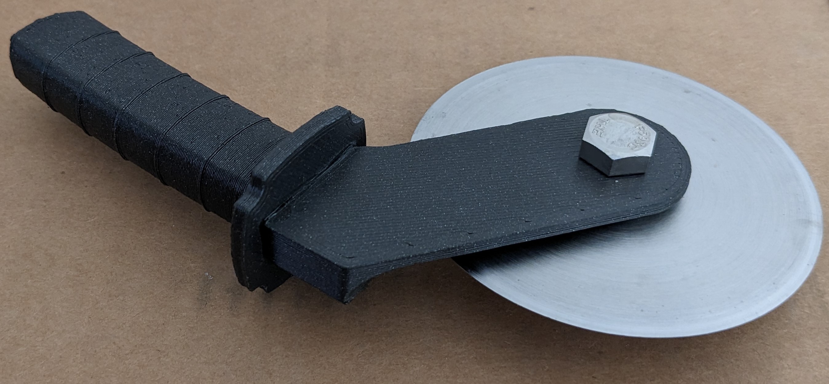 katana pizza cutter by chicken_lips Download free STL model