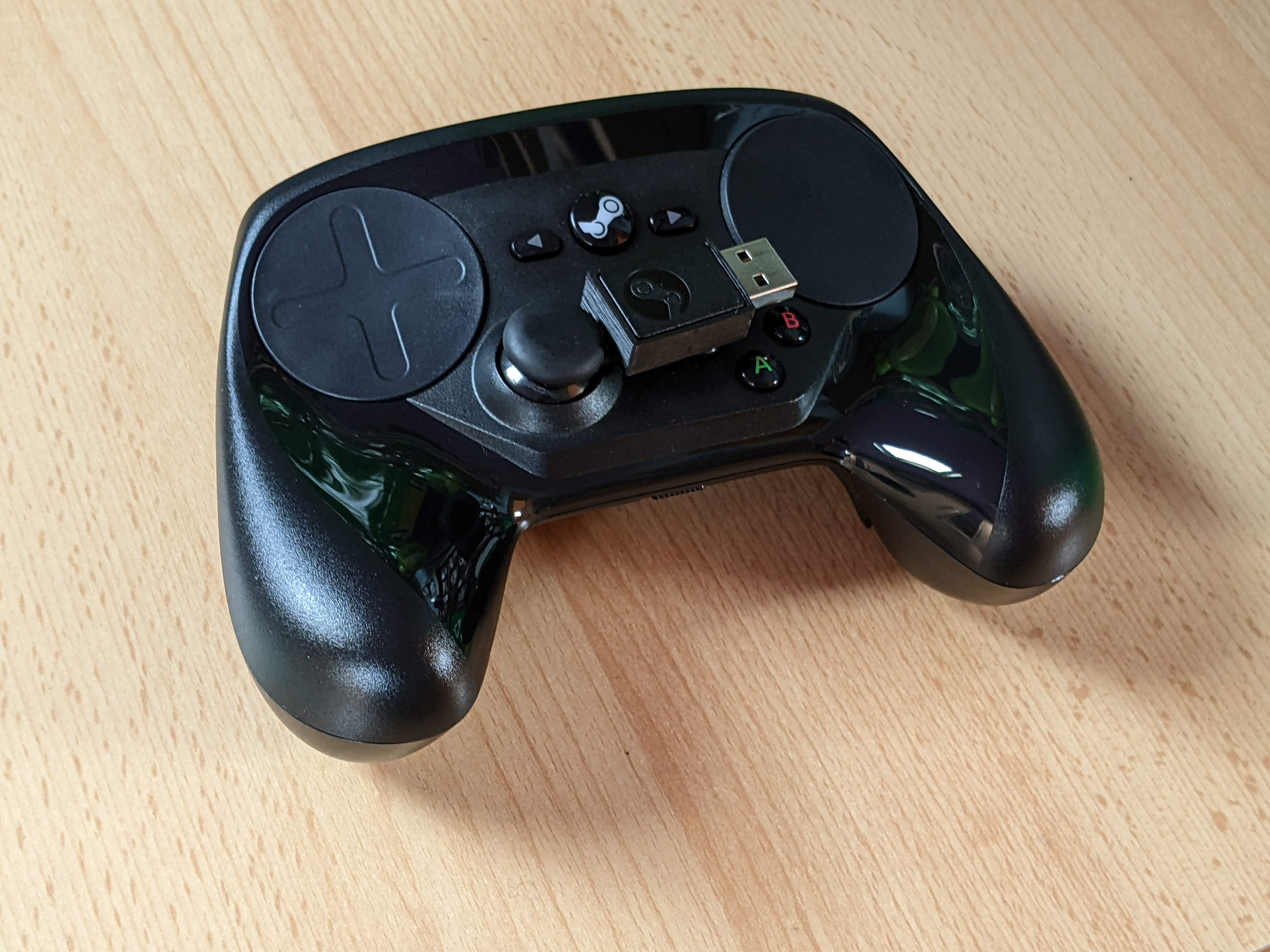 Steam controller w/ store dongle