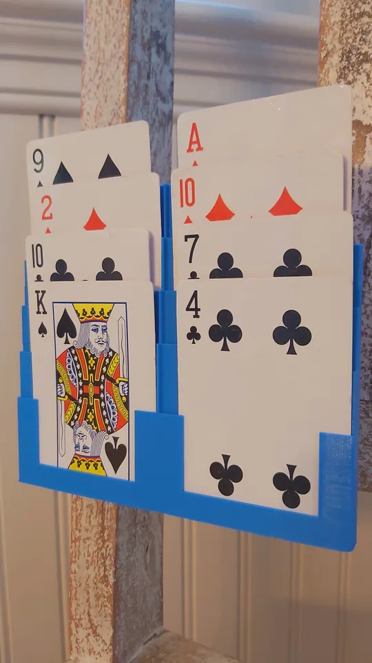 The Card Clamp (With customizable slot) by N0TBR3ND4 | Download