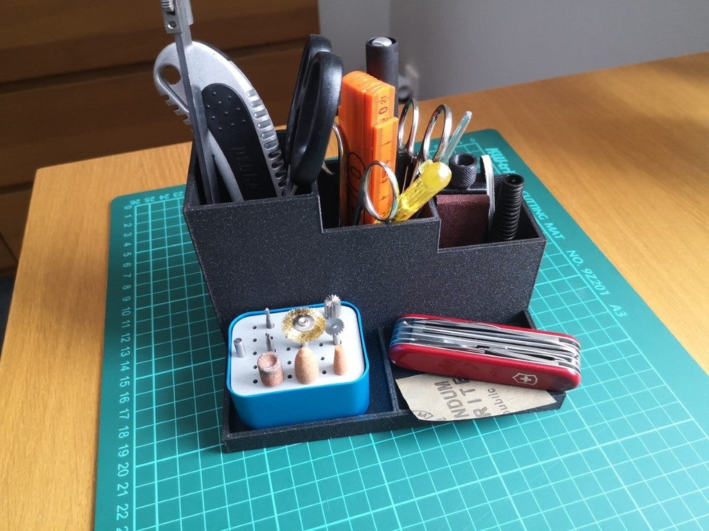 Desk tool organizer by LukyChoose Download free STL model