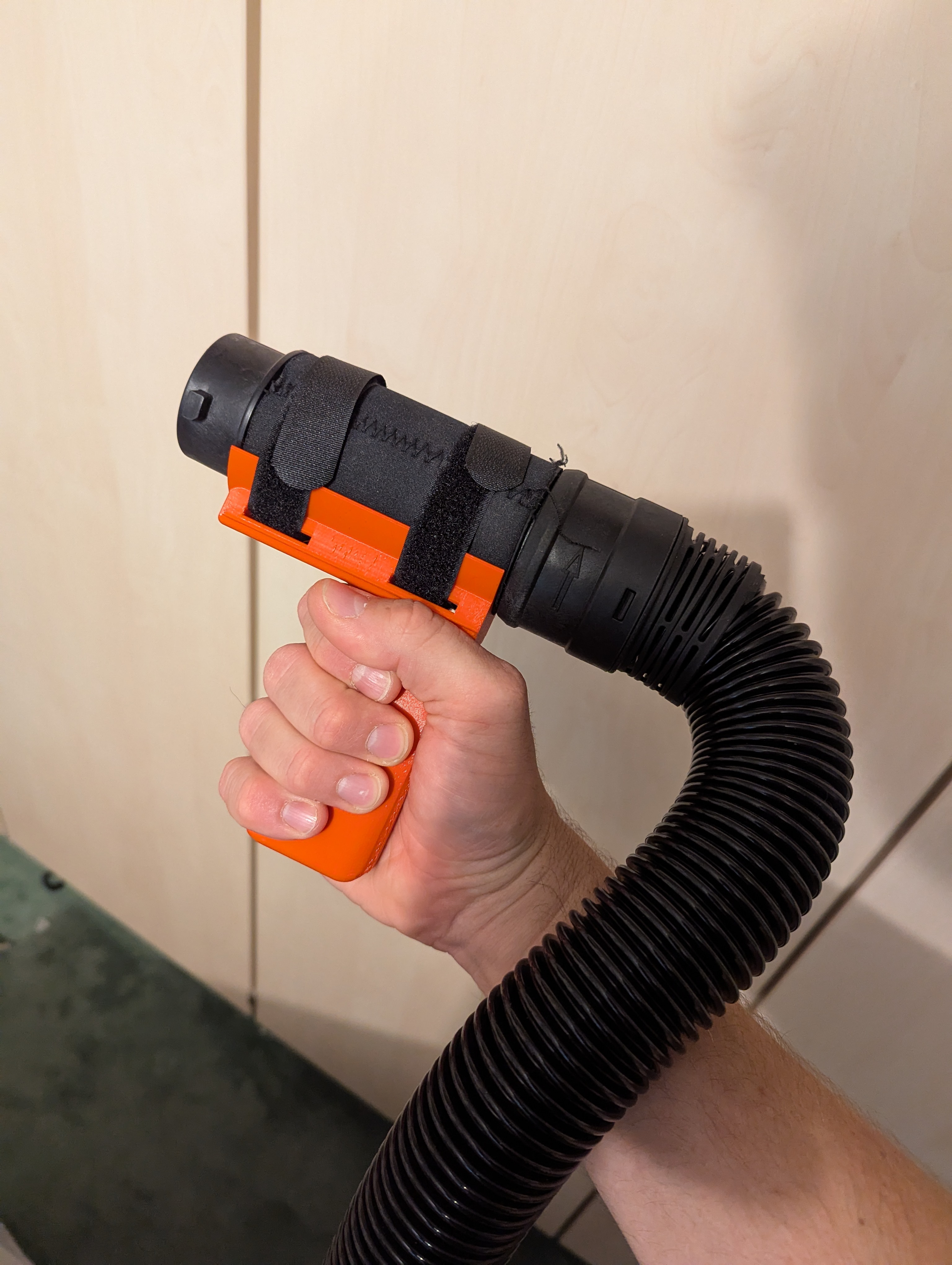 Ergo Griff für Staubsauger oder Föhn - Ergonomischer Schlauchgriff - Vacuum cleaner - Dryer - Hose Handle