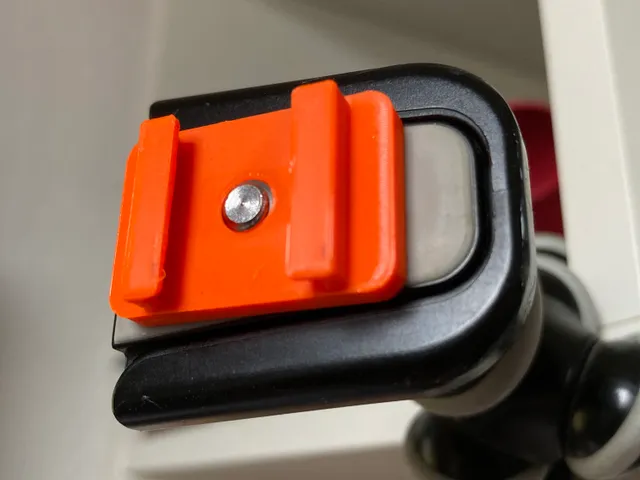 SP-Connect Tripod Adapter