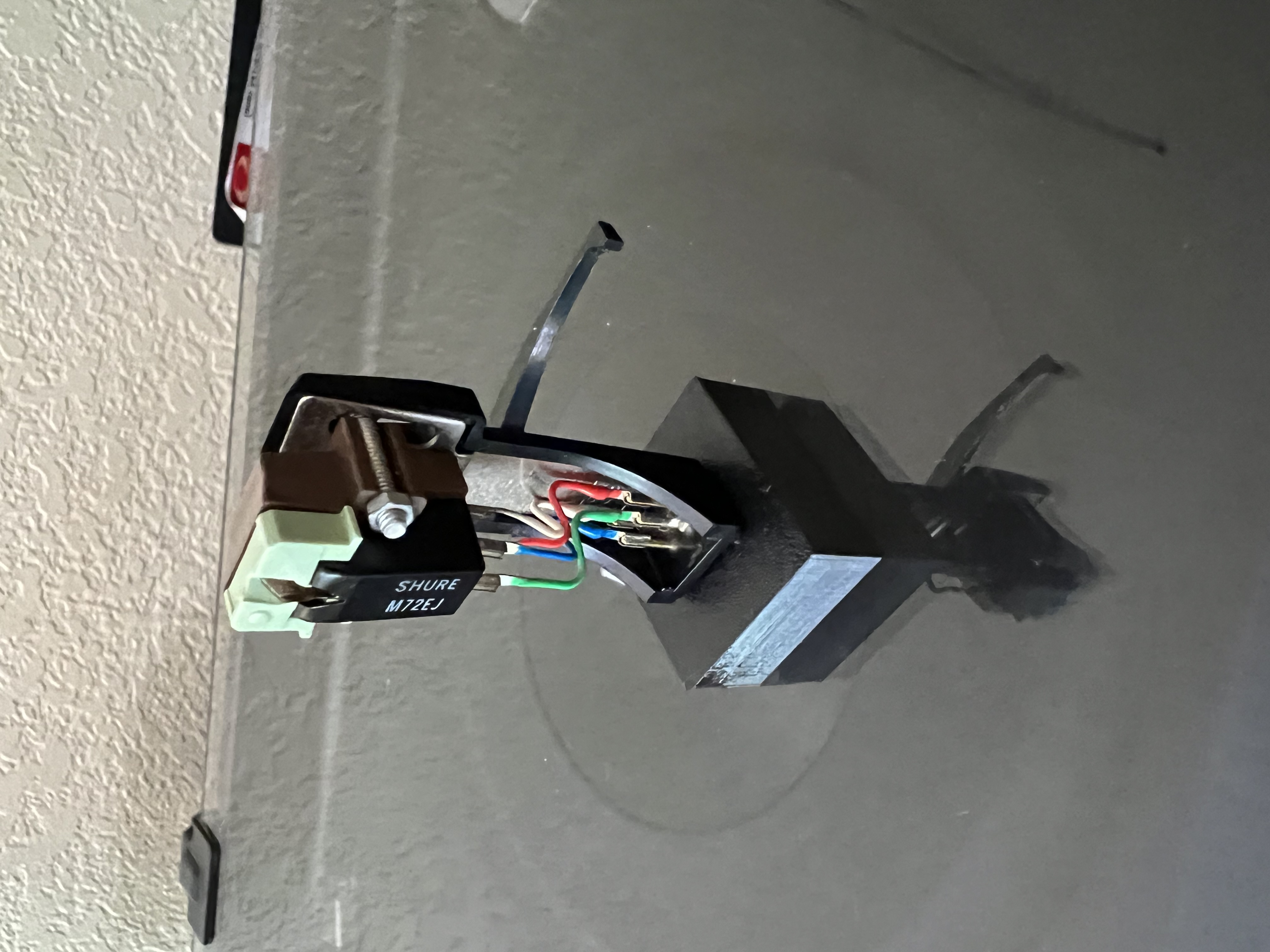 Turntable headshell assy holder by Tom Anderson (The Real NEO