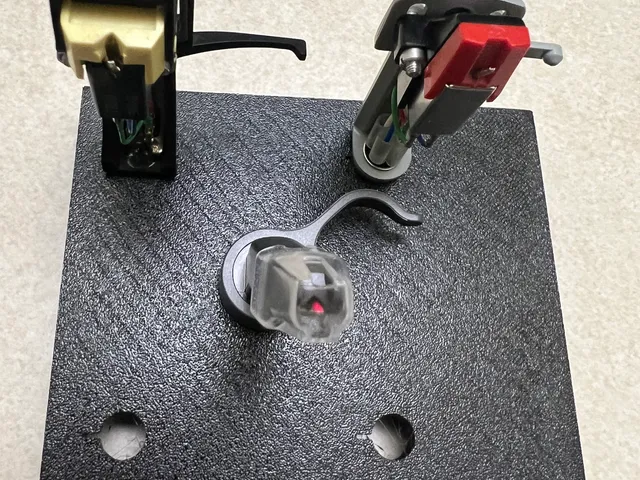 Turntable headshell assy holder