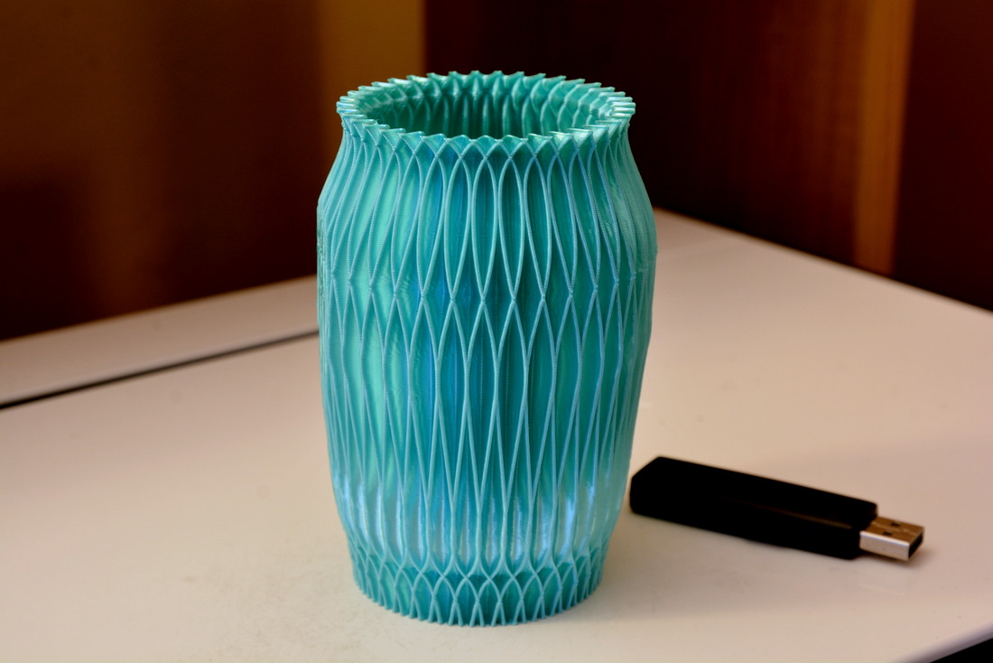 Vase 896