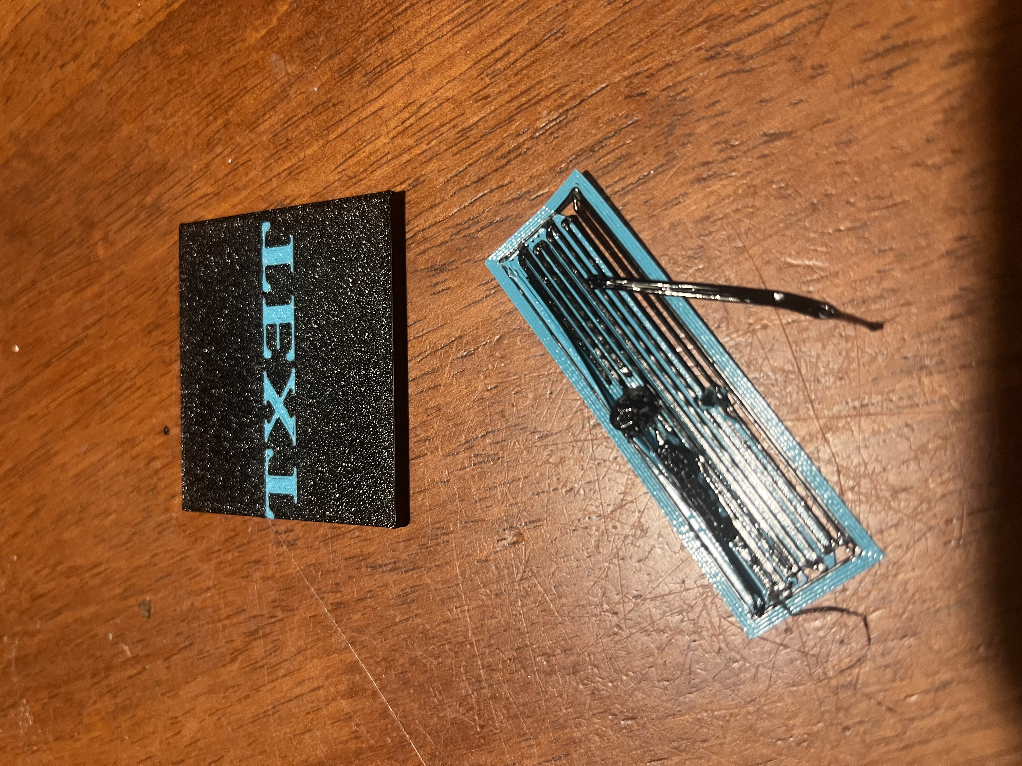 Single extruder 2 color testprint with instructions. — thumbnail 4