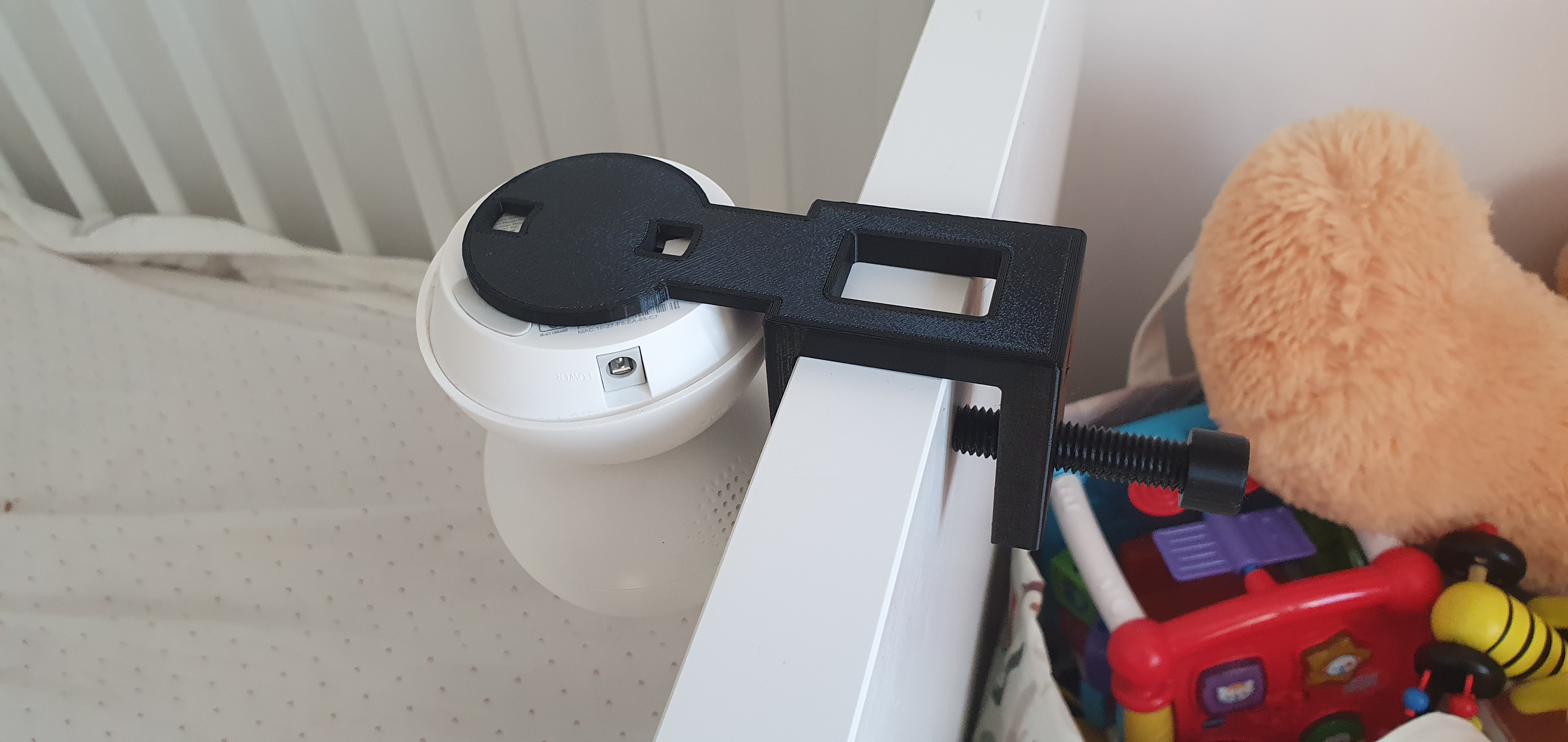 Baby crib mount for Tapo C200 / C210 / C220