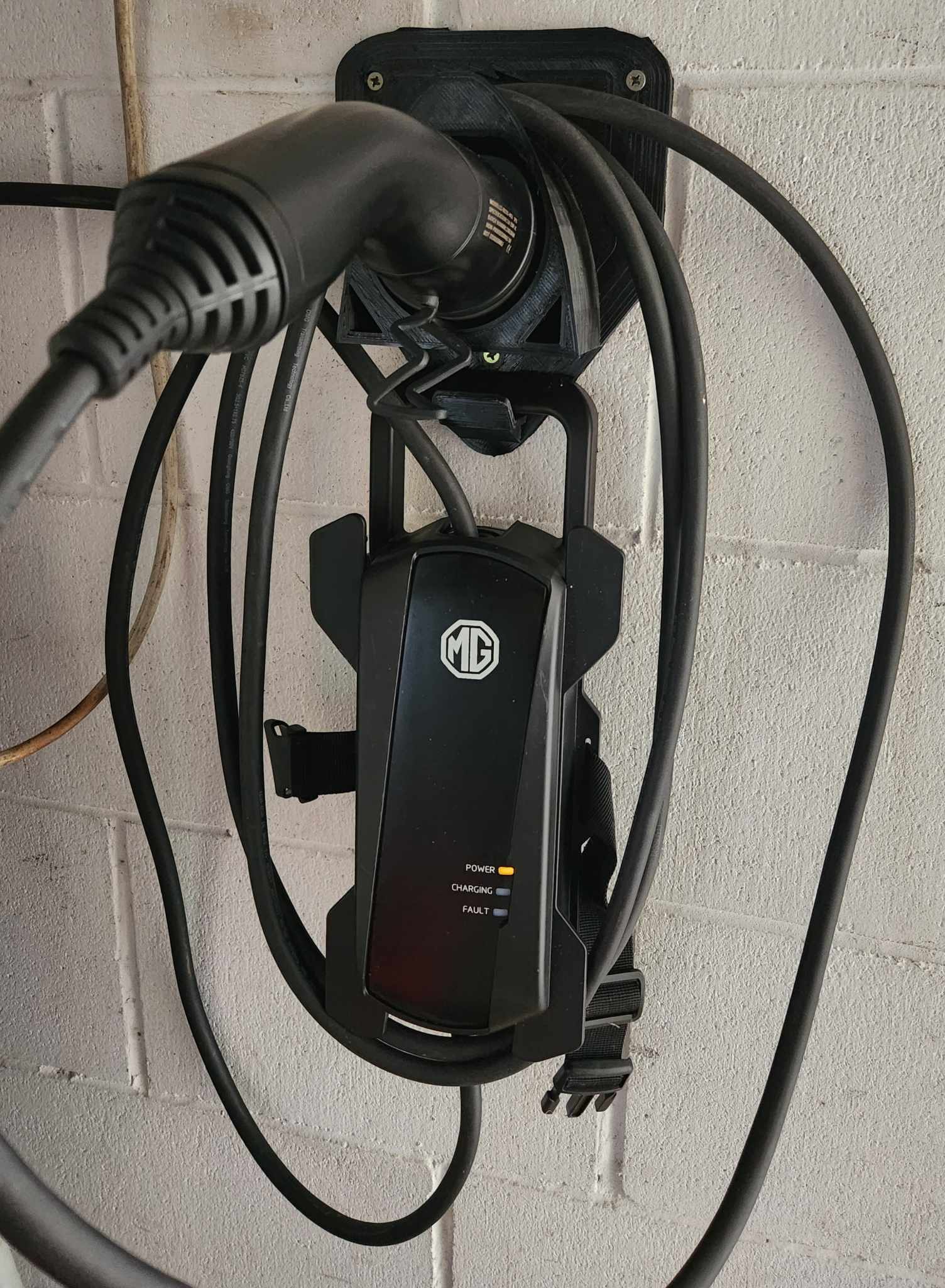 Electric Car Charger Holder par WardHill3DP Téléchargez gratuitement