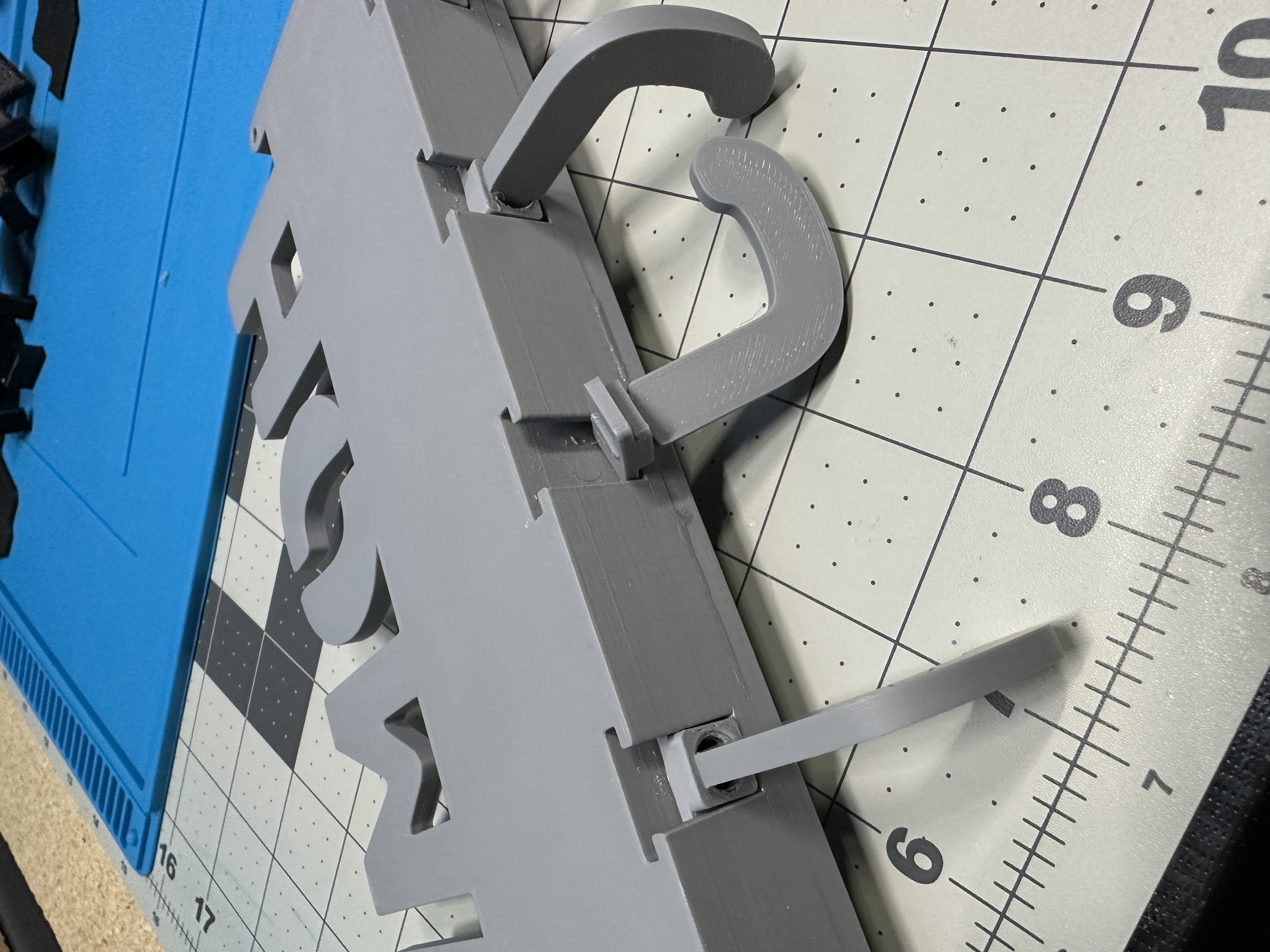 Key Rack (Multipart, Parametric) by Butter Pockets | Download free STL ...