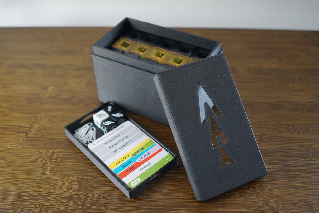 Looney Pyramid Holder for Singularity Boxes