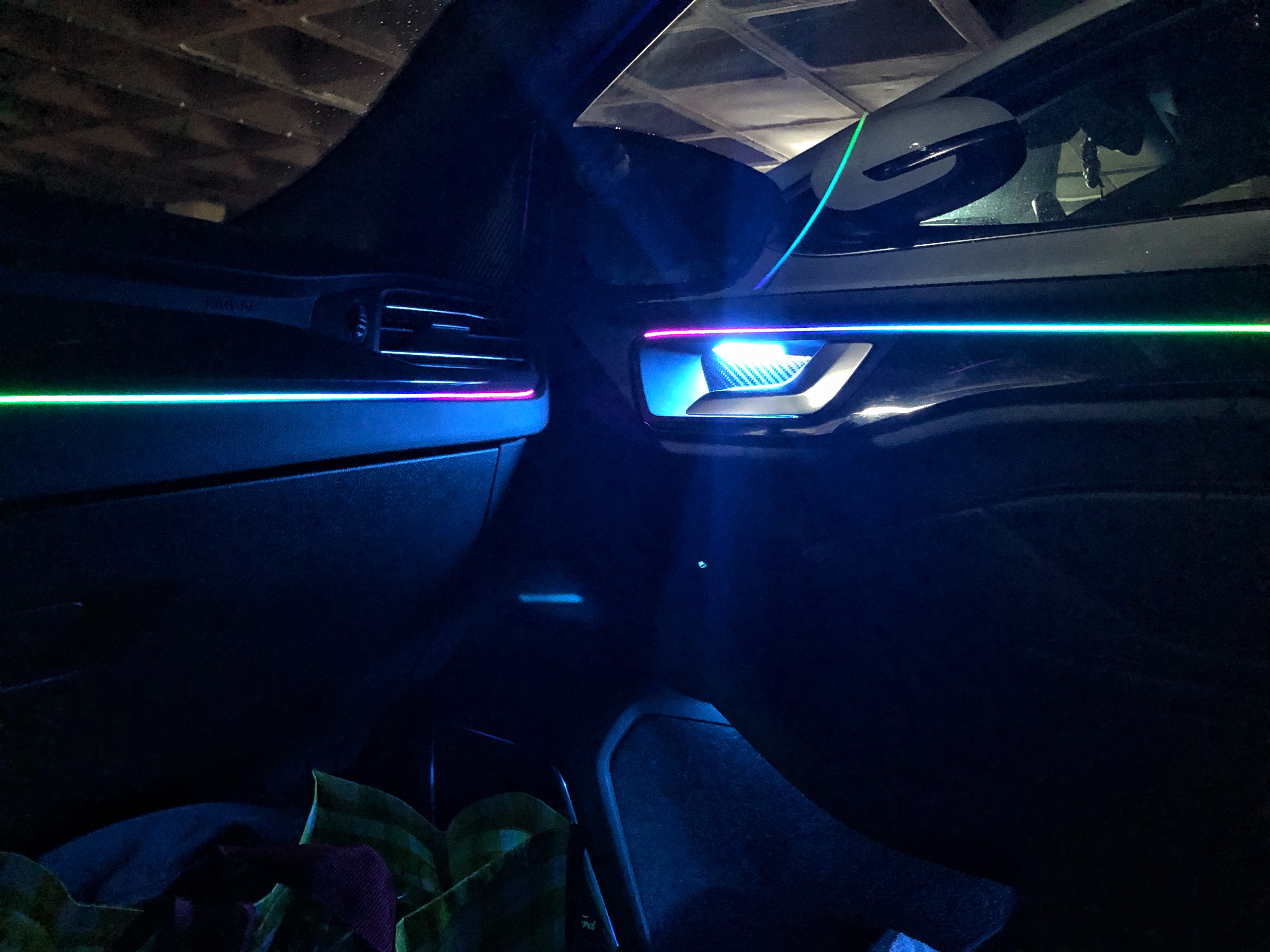 Ford Focus MK4 handle light diffuser V2