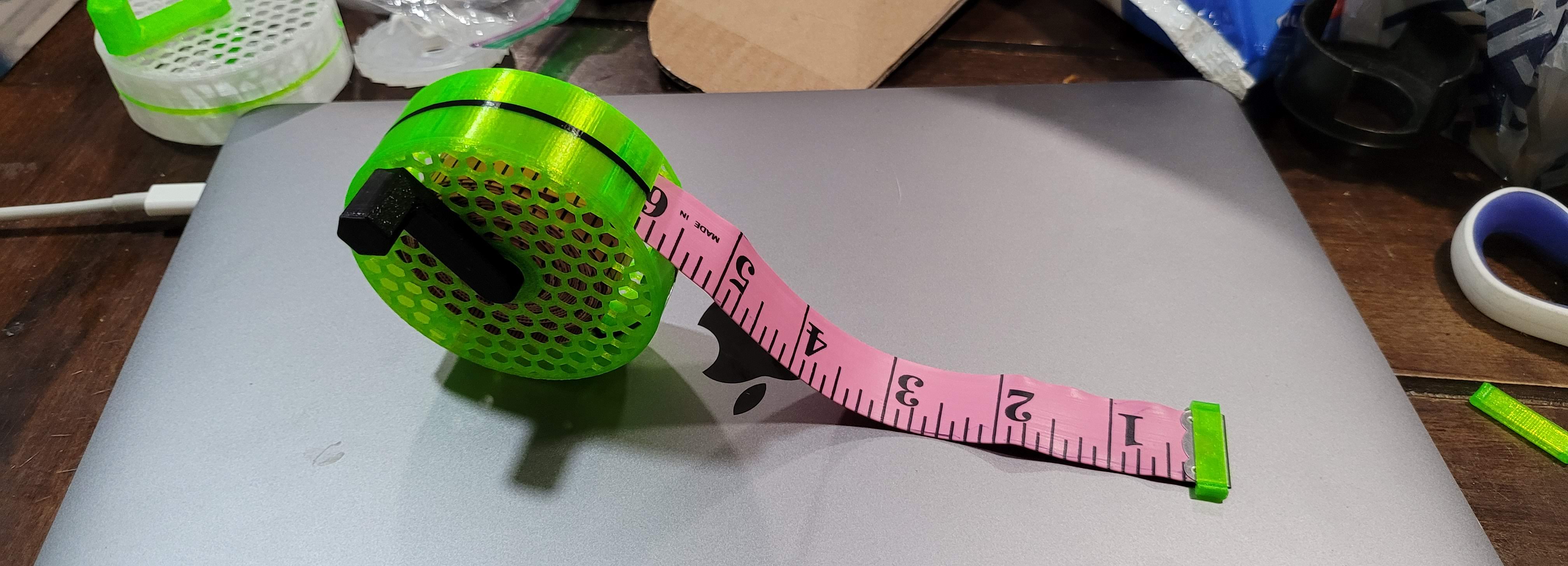 Sewing tape reel