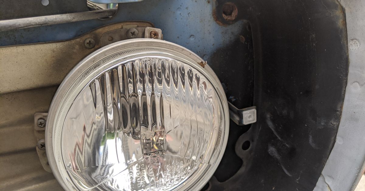 **Before & After: Datsun 620 Grille Restoration   Silver Gray Magic!** - 893bz5h