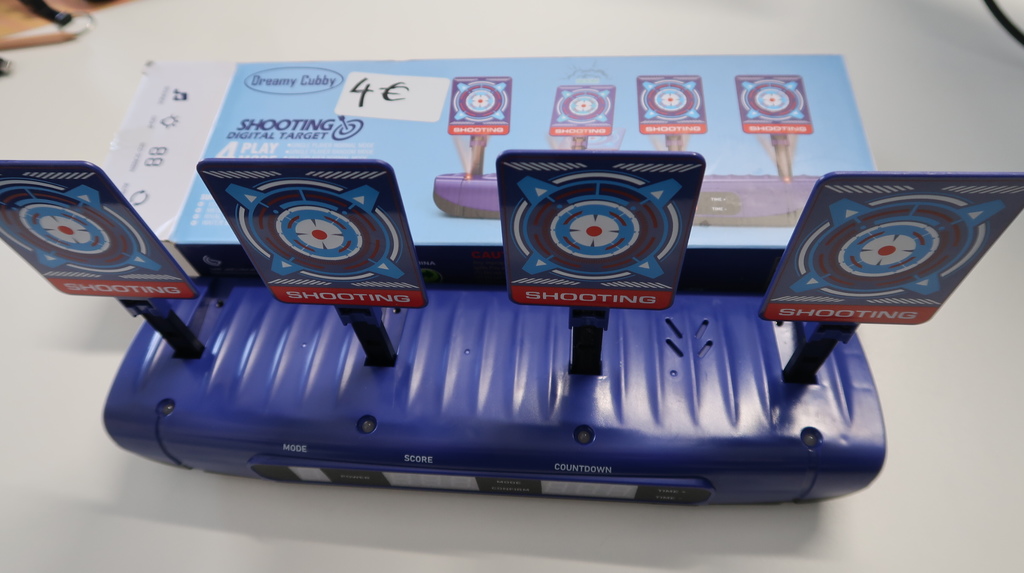 Dream Cubby Shooting Digital Target Arm
