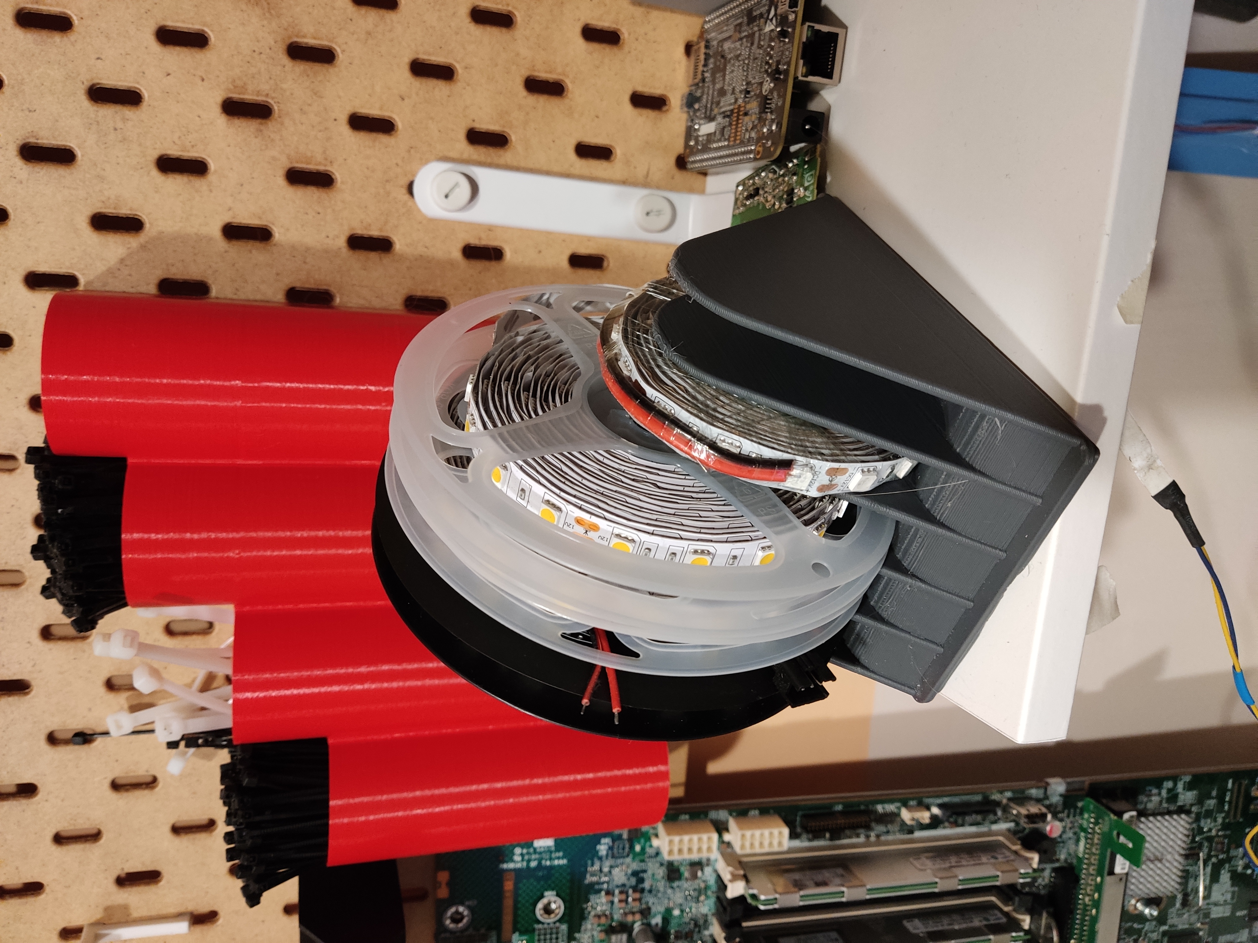 Gridfinity Led Strip holder