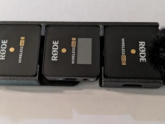 Rode Go 2 storage clip with charge ports