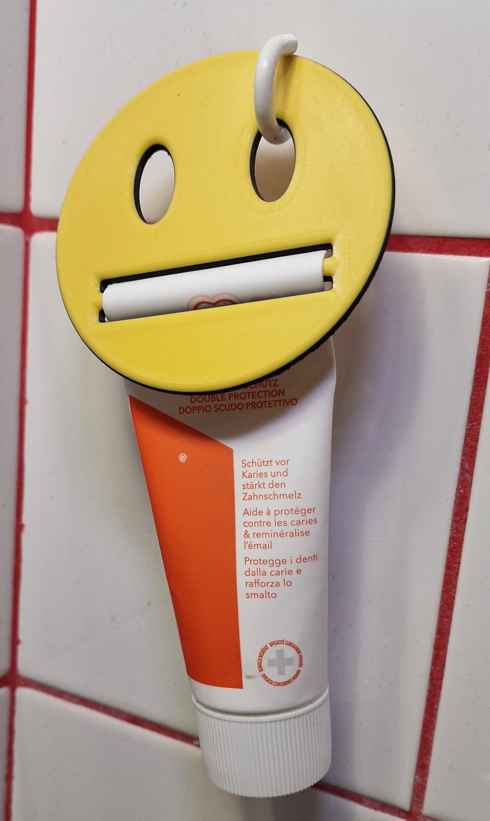 toothpaste tube squeezer
