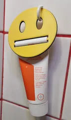 toothpaste tube squeezer