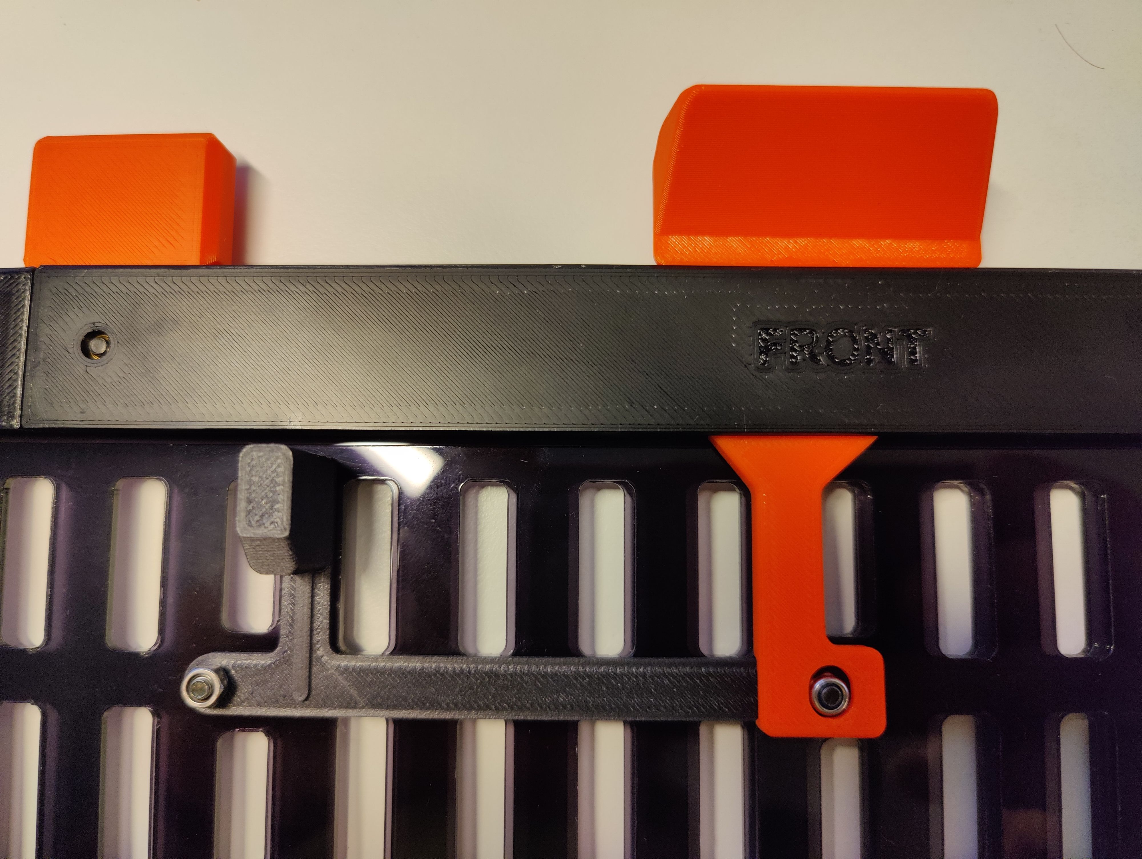 Prusa Core One + remix magnetic top cover grillie handle