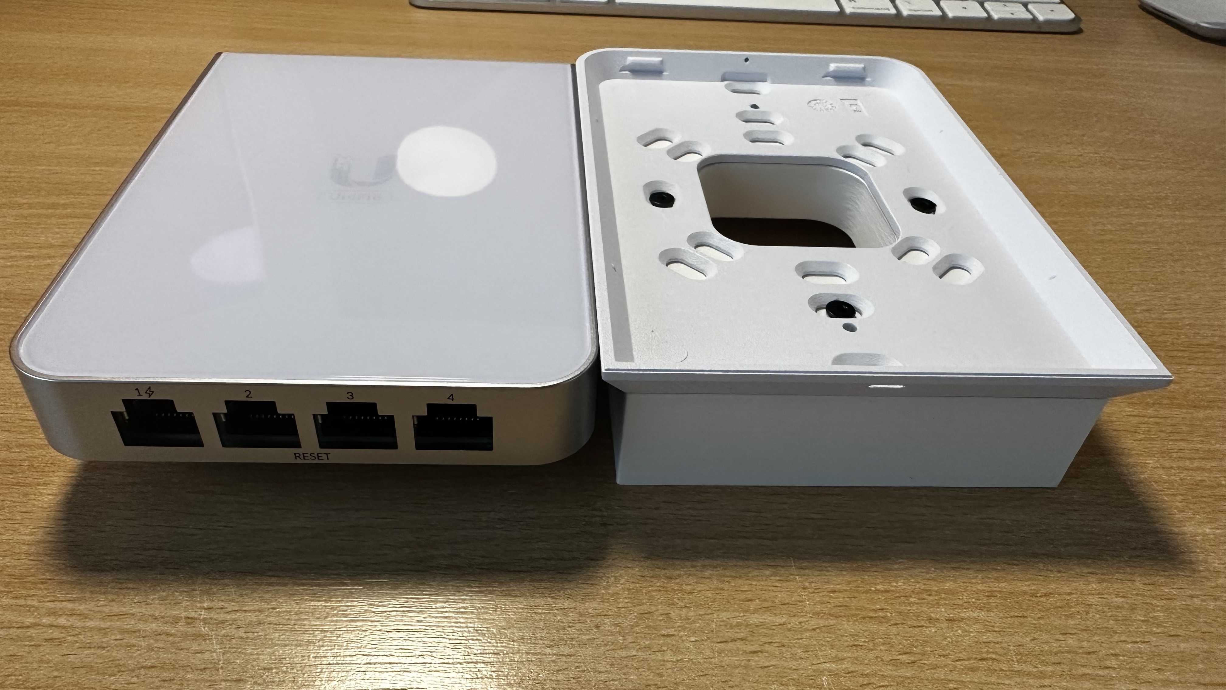 Ubiquiti UniFi IN-WALL - UAP-AC-IW