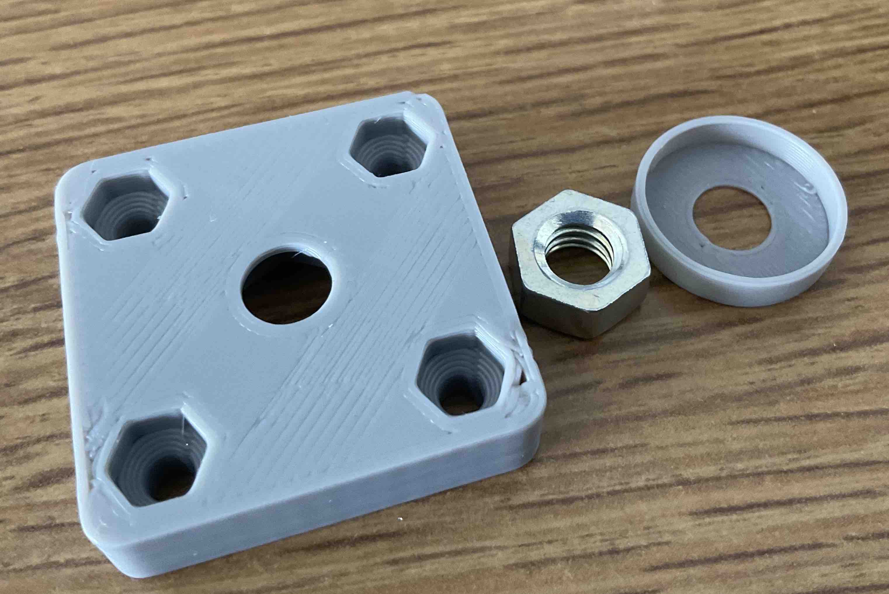 Miniatura 2 do modelo 3D 三脚用ベースプレート