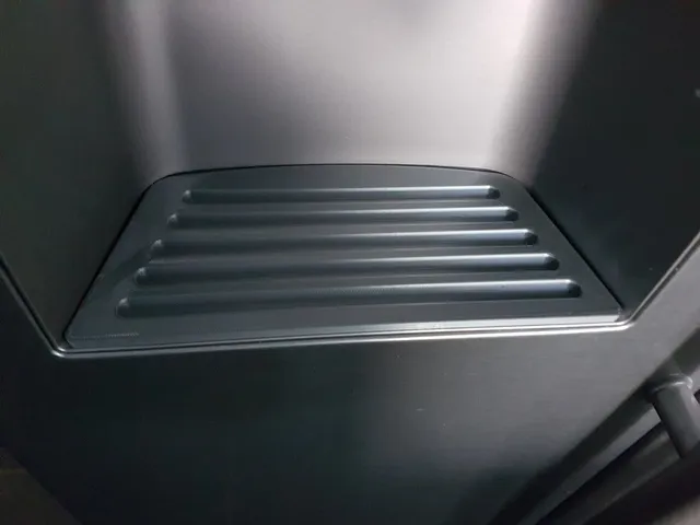 Samsung American Style Fridge Drip Tray
