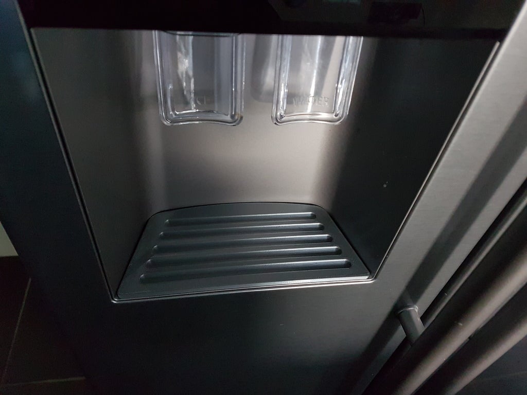 Samsung American Style Fridge Drip Tray by Martin Download free STL