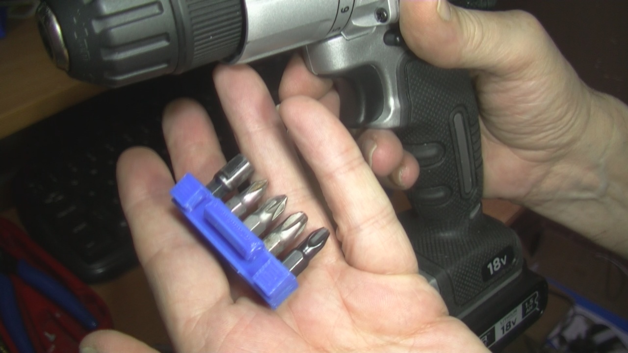 Black and Decker battery drill screwdriver bits holder. Model BCD700S