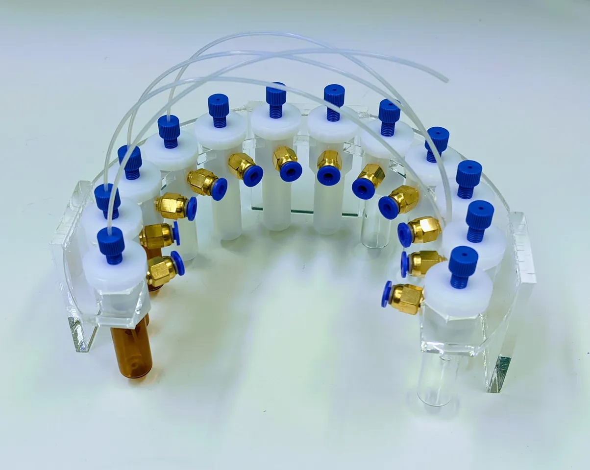 Modular pressure vial holder with manifold caps by LIBRE hub | Download ...