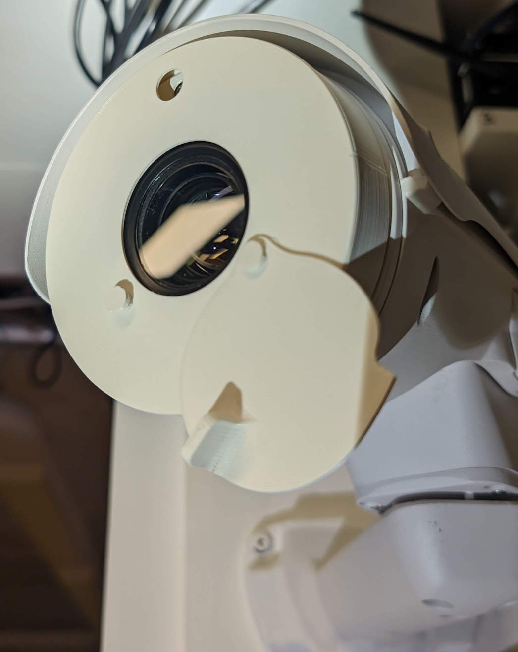 Privacy blind for CCTV cameras (PTZ ipcamera) by ideenwerk.me