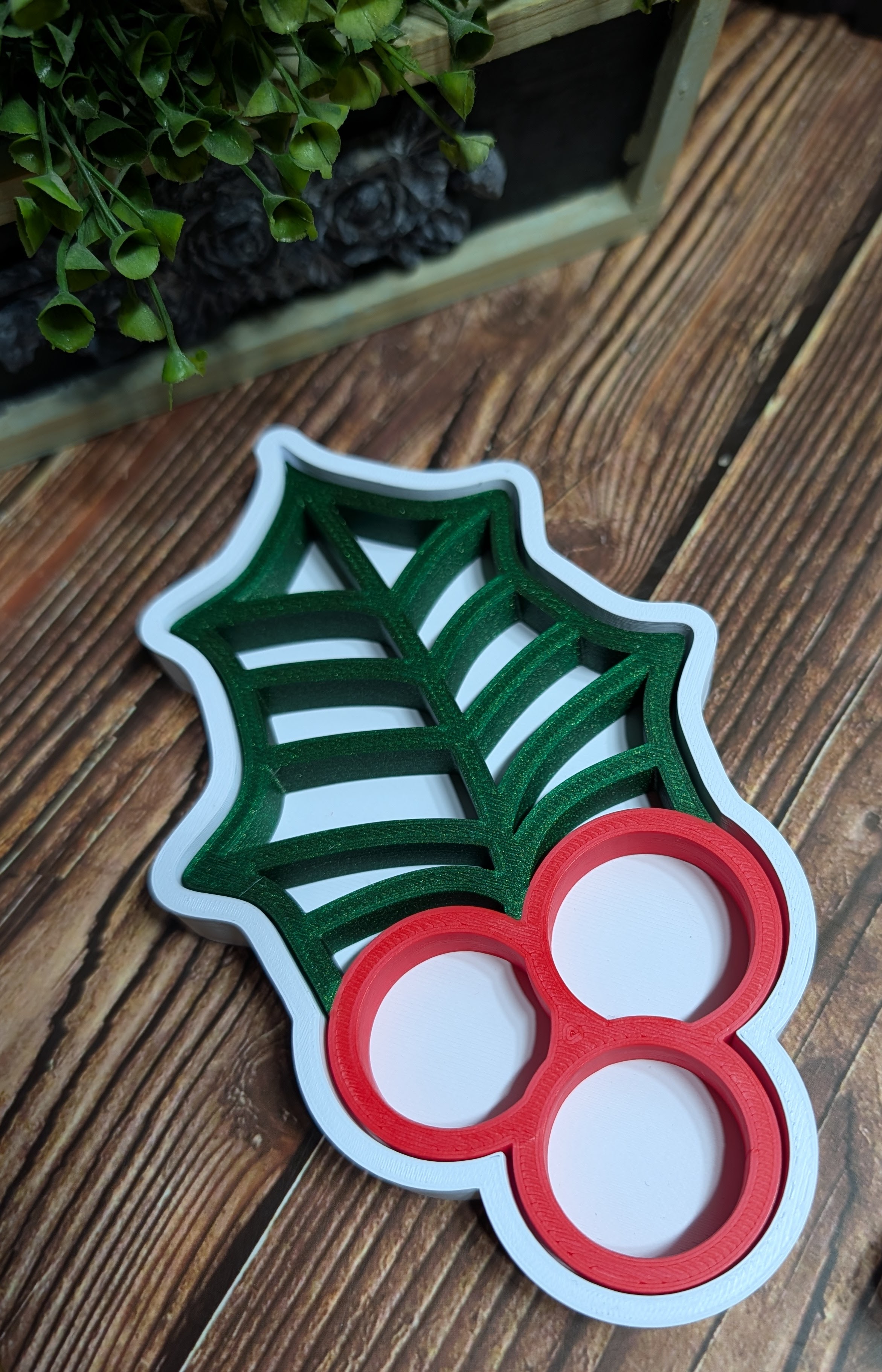 Holly Soap Dish