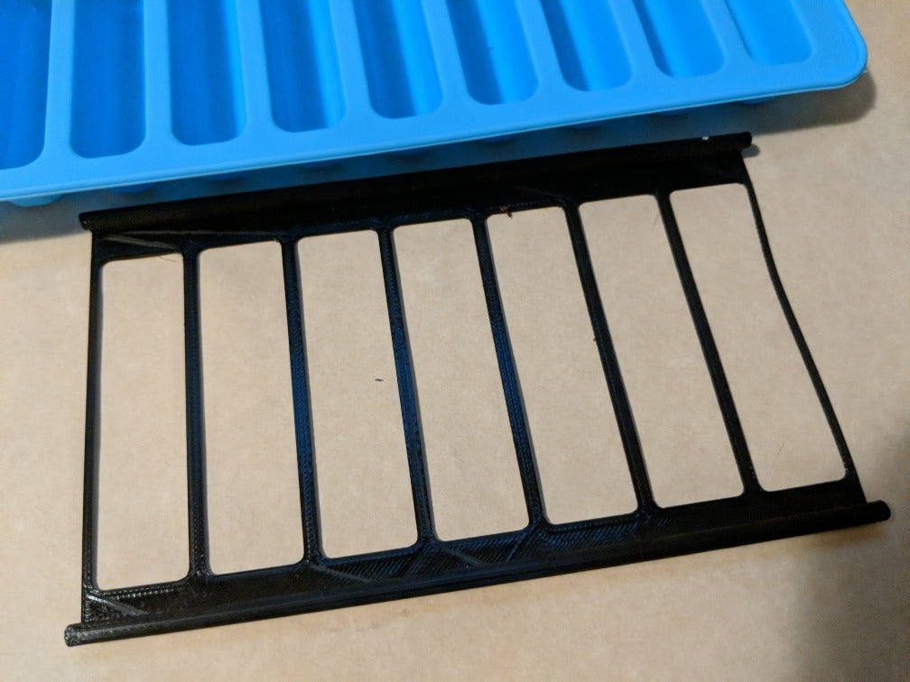 Silicon Rod Ice Tray Holder/Stiffener by mofosyne Download free STL