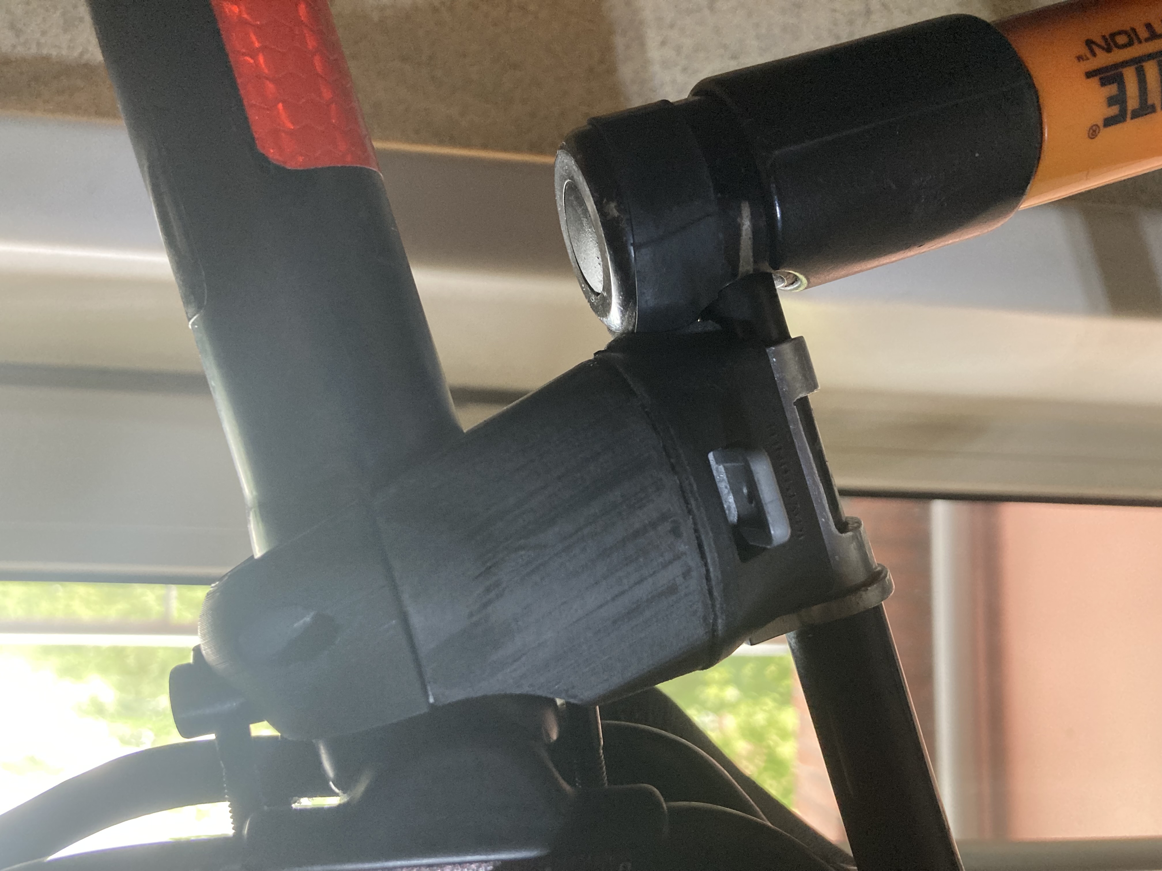 Kryptonite lock mount V1 [Check V3 instead!]