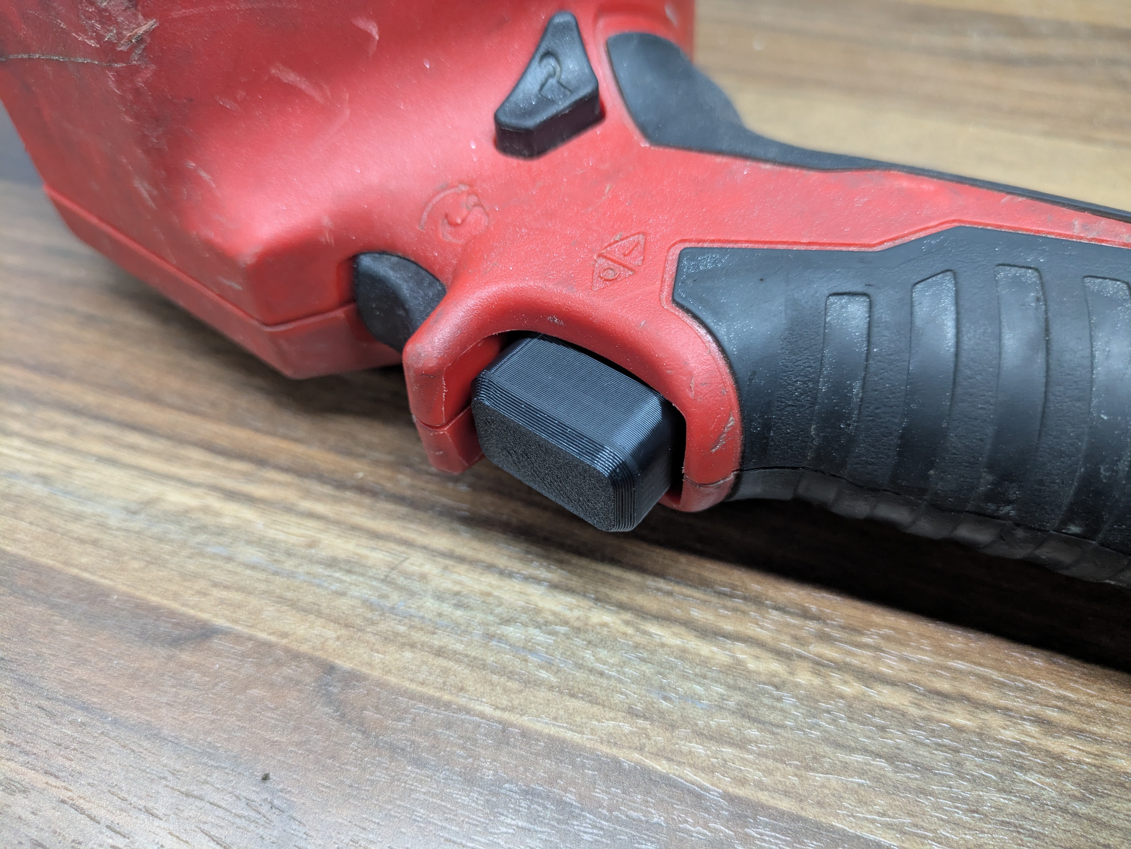 Milwaukee Pipe Shear Replacement Trigger — thumbnail 4