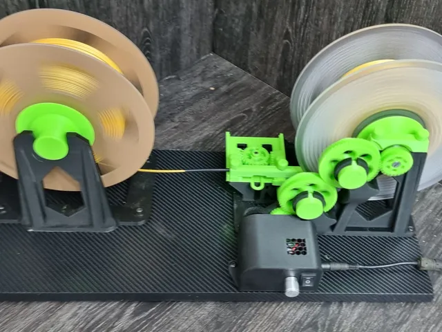 Awesome Filament Spool Rewinder - Upgraded
