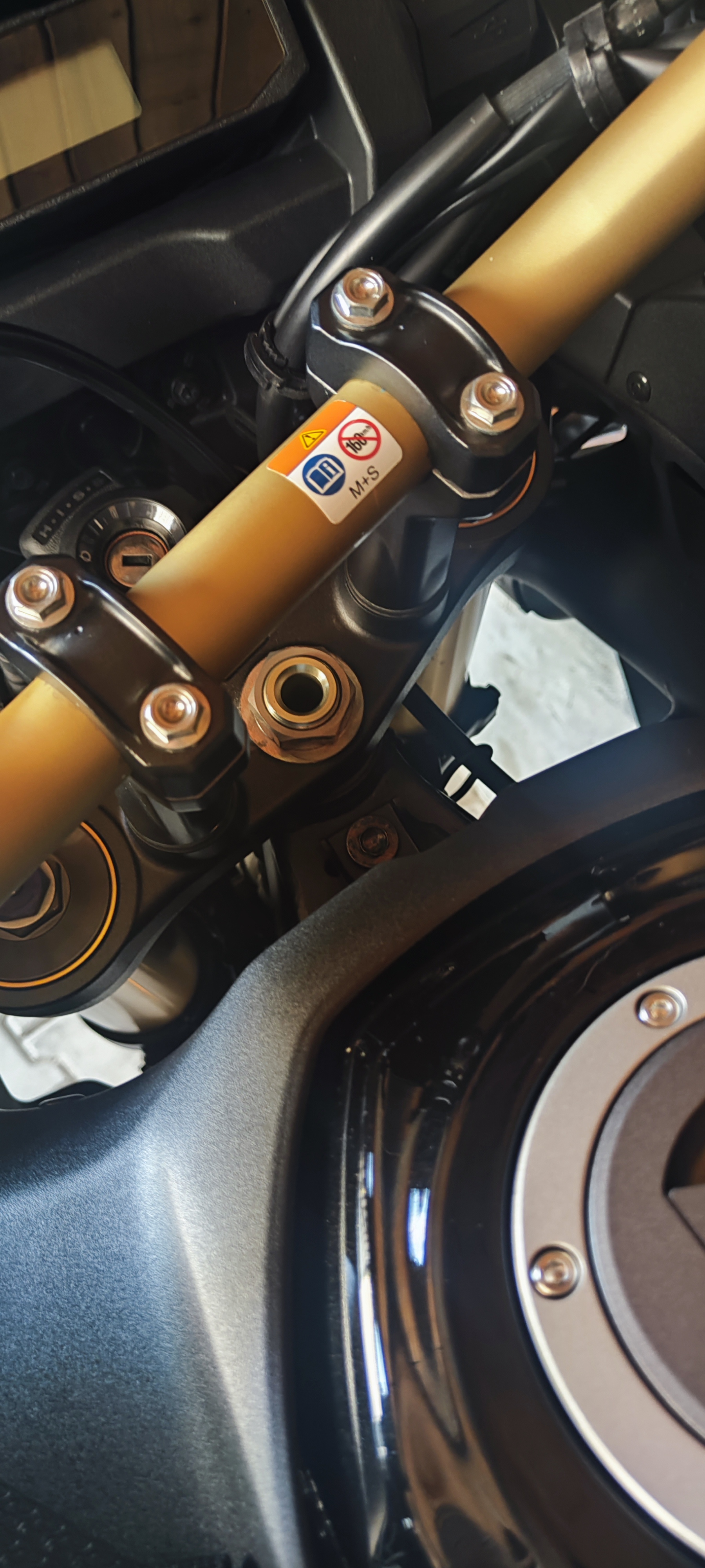 honda-africa-twin-1100-crf-steering-nut-by-huml13-download-free-stl