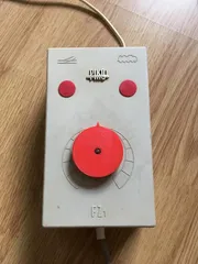 Voltage regulator - control wheel