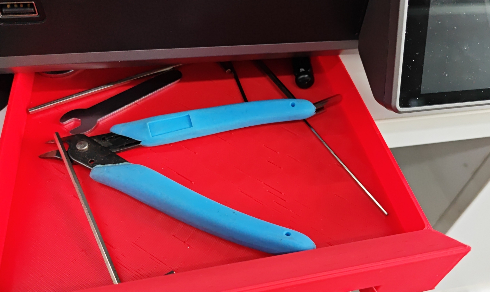 K1 botton drawer