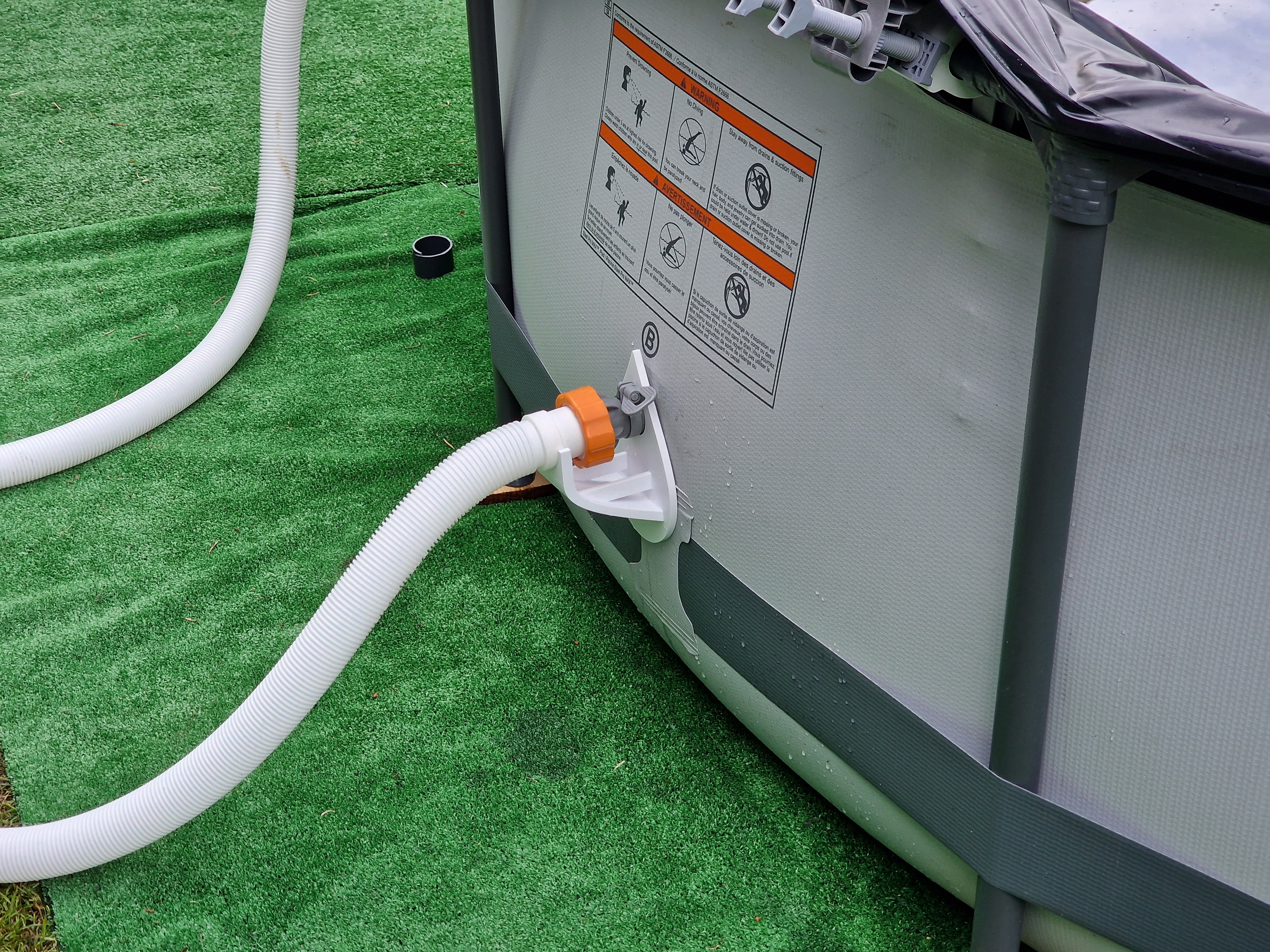 Pool hose/pipe holder for Bestway/Intex pool