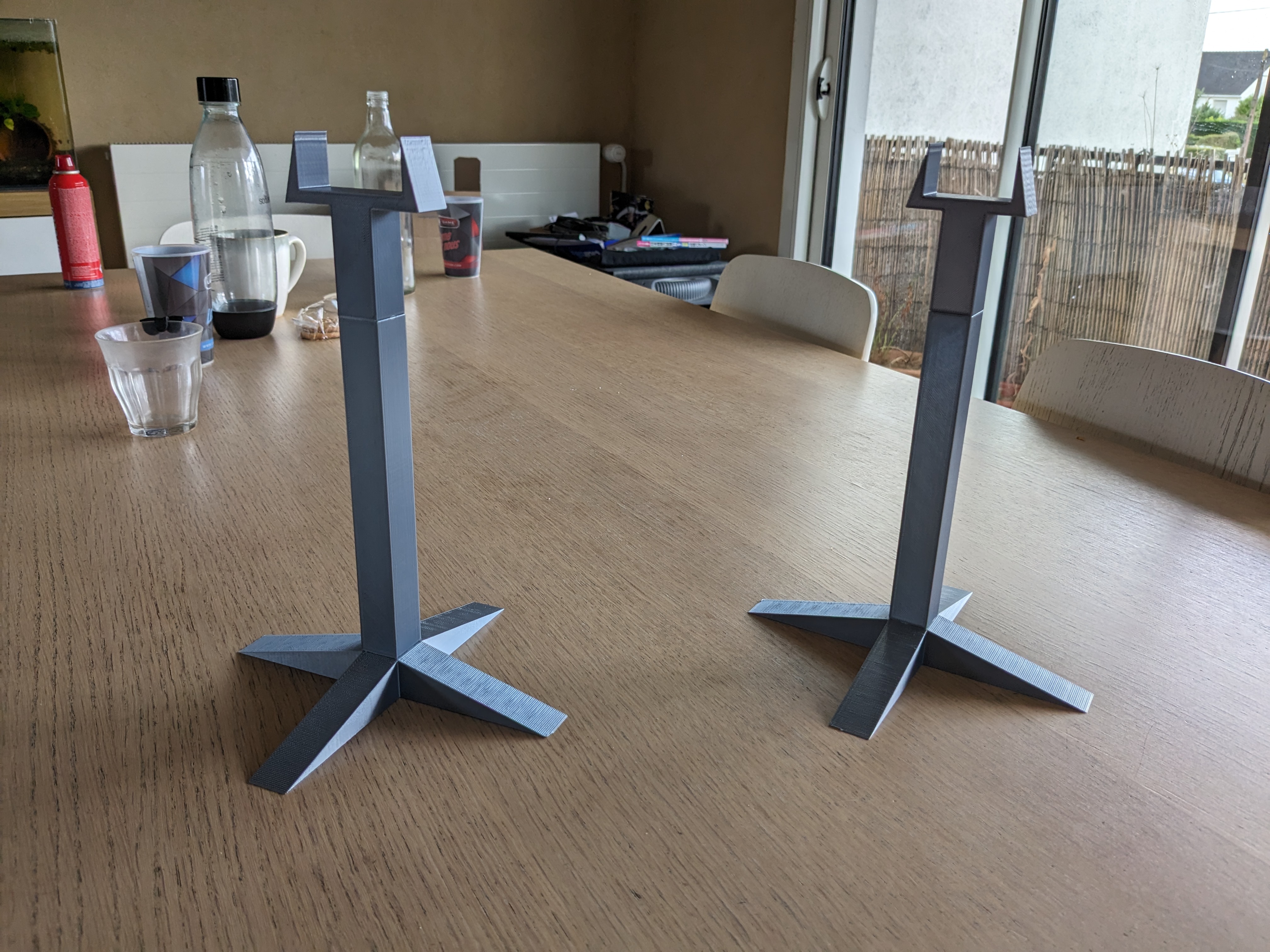 Fortnite Assault Rifle stand