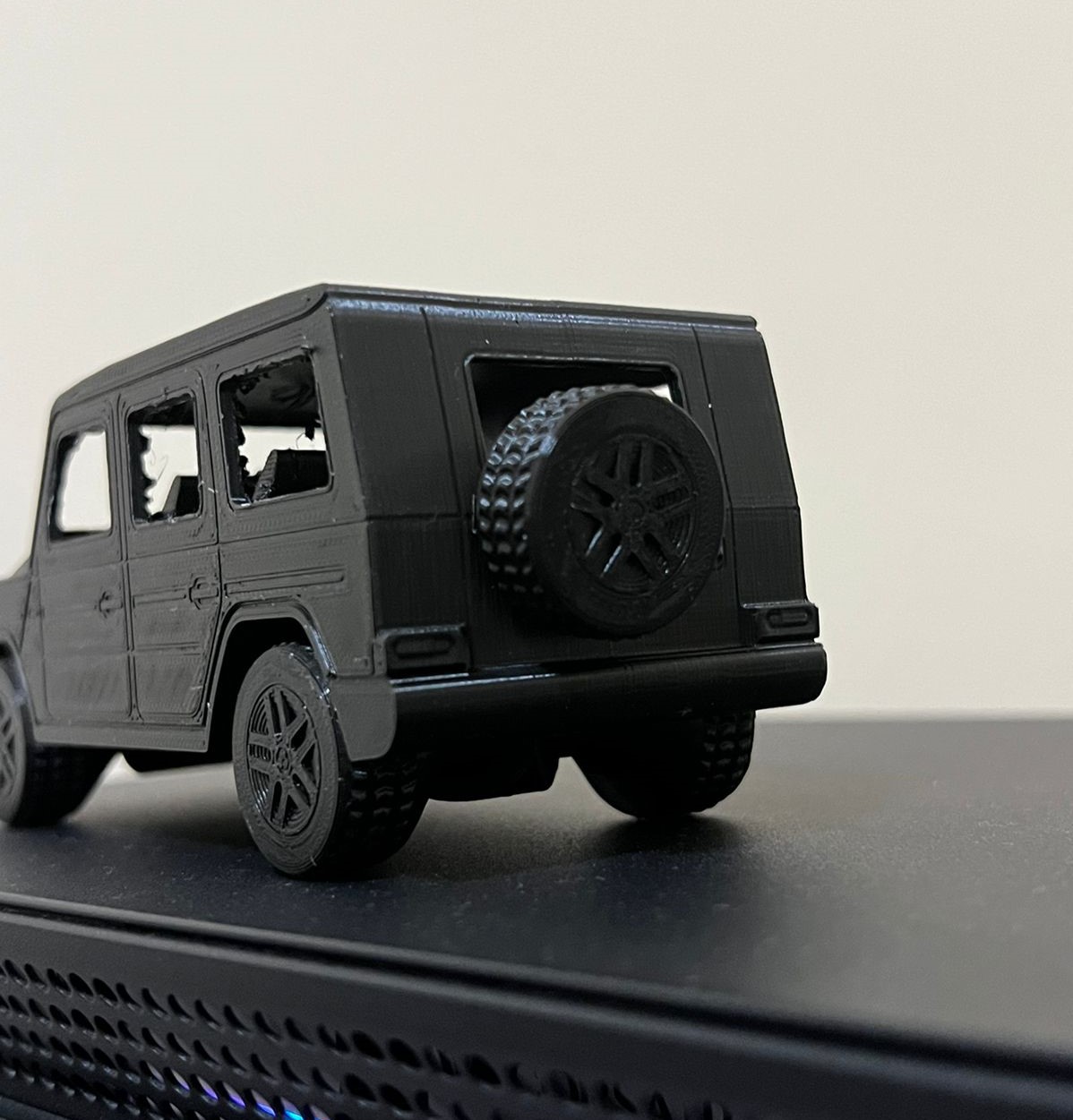 Print in Place MercedesBenz GClass REMIX Back Spare Wheel by Ahmad