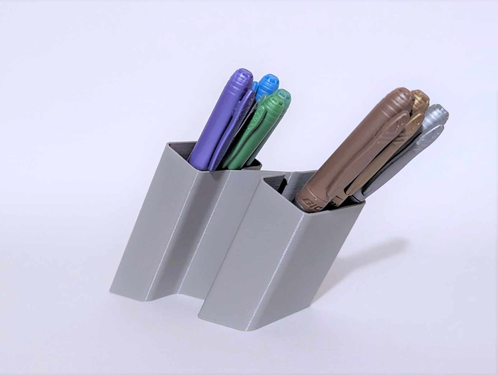Sharpie Holder for Double Sided Tape by Ken Mills, Download free STL model